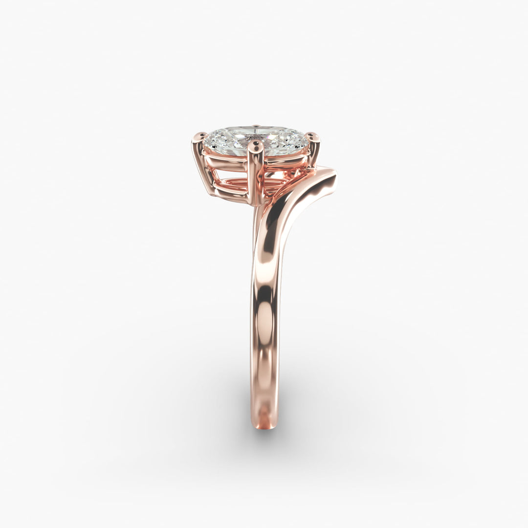 Oval Lab-Grown Diamond V-Shaped Solitaire Engagement Ring | Four-Prong Setting | IGI Certified | 10K/14K/18K Gold