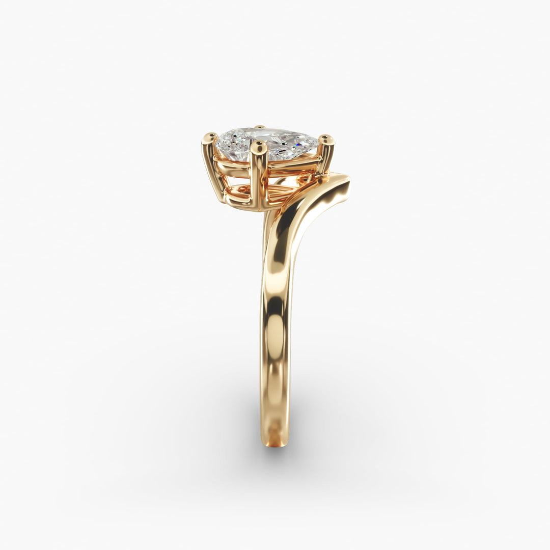 Pear Lab-Grown Diamond Four-Prong V-Shaped Engagement Ring | Elegant Solitaire | IGI Certified | 10K/14K/18K Gold