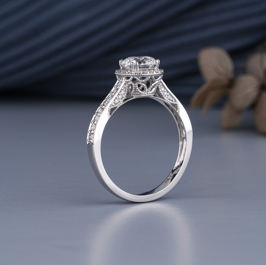 1.30 Carat Lab Grown Round Halo Diamond Ring | IGI Certified