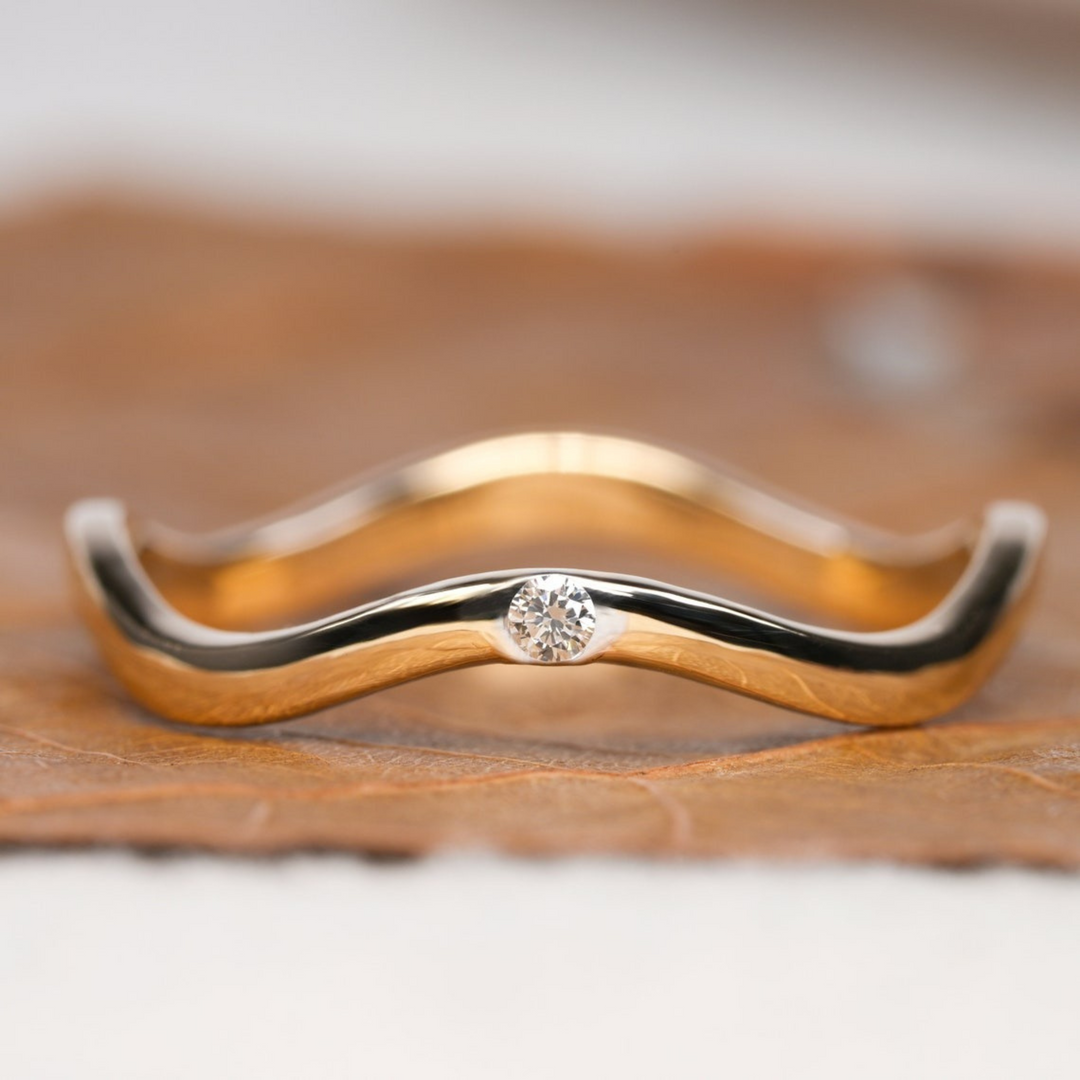 Wavy Gold Band with Lab Grown Diamond | 0.02 Carat | Minimalist Stackable Ring | 10K/14K/18K Yellow Gold