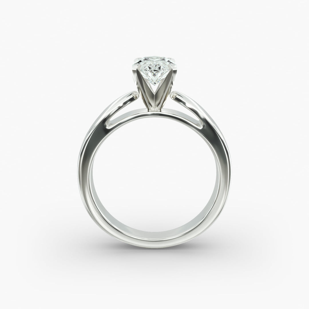 Oval Cut Lab-Grown Diamond Ring | 0.50–5.00 Carat | IGI Certified | Yellow, White & Rose Gold