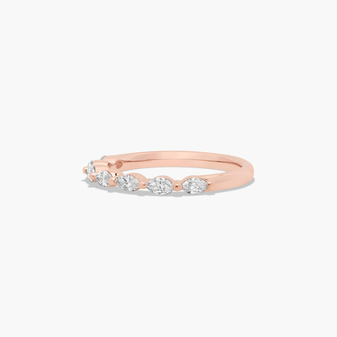0.32 CT Round Diamond Wedding Band | 7 Stone Shared Prong Ring in Gold
