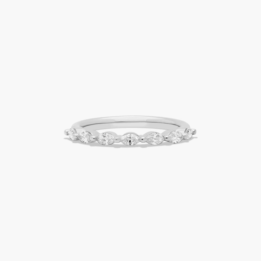 0.32 CT Round Diamond Wedding Band | 7 Stone Shared Prong Ring in Gold