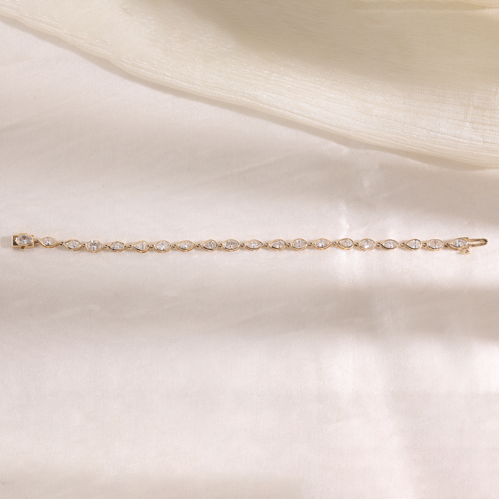 Ready to Ship – 3.92 CT Multi-Shape Lab-Grown Diamond Bracelet in 14K Yellow Gold