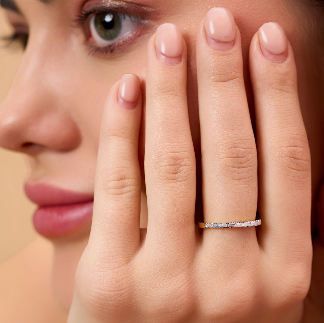 0.32 CTW Emerald Lab-Grown Diamond Half Eternity Wedding Band Ring in 14K Yellow Gold – IGI Certified