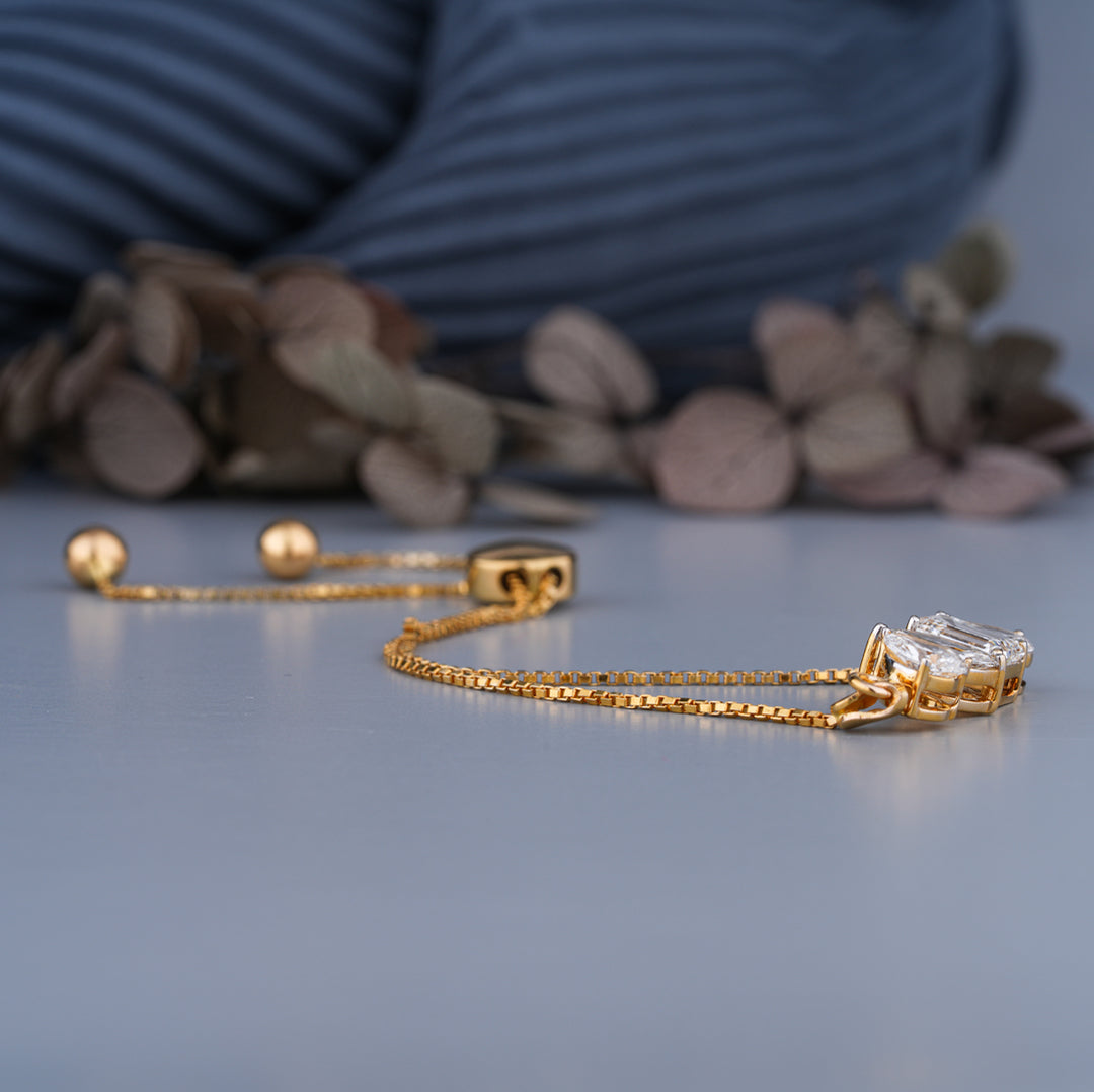 10K Yellow Gold Multi-Shape Diamond Chain Bracelet