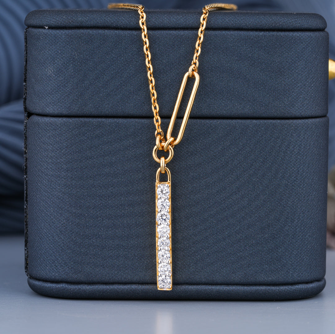 14K Yellow Gold Vertical Pavé Bar Diamond Pendant