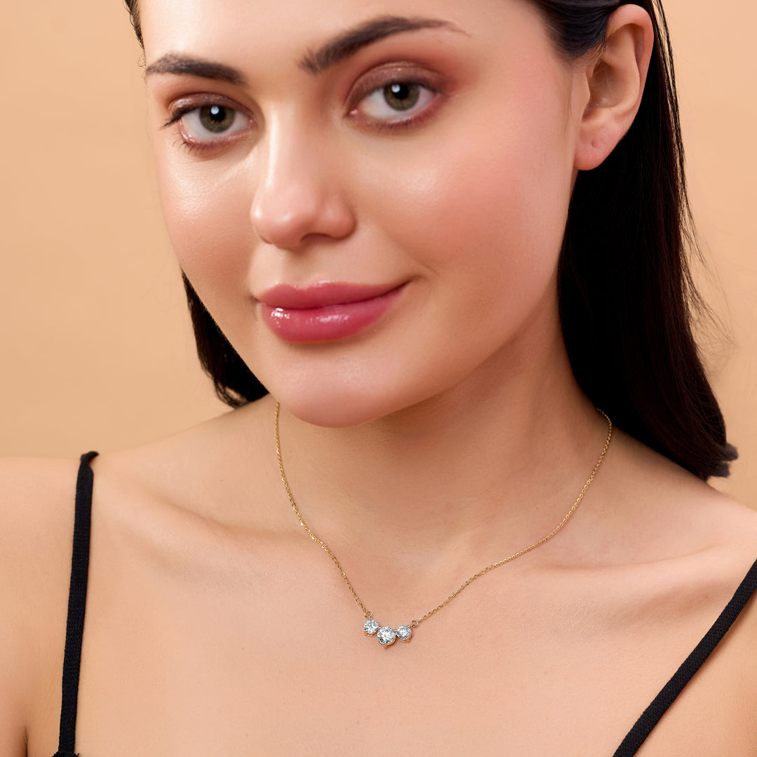 Lab Grown 3 Round Cut Diamond Pendant Necklace – Elegant Trilogy Design in 18K Gold for Women