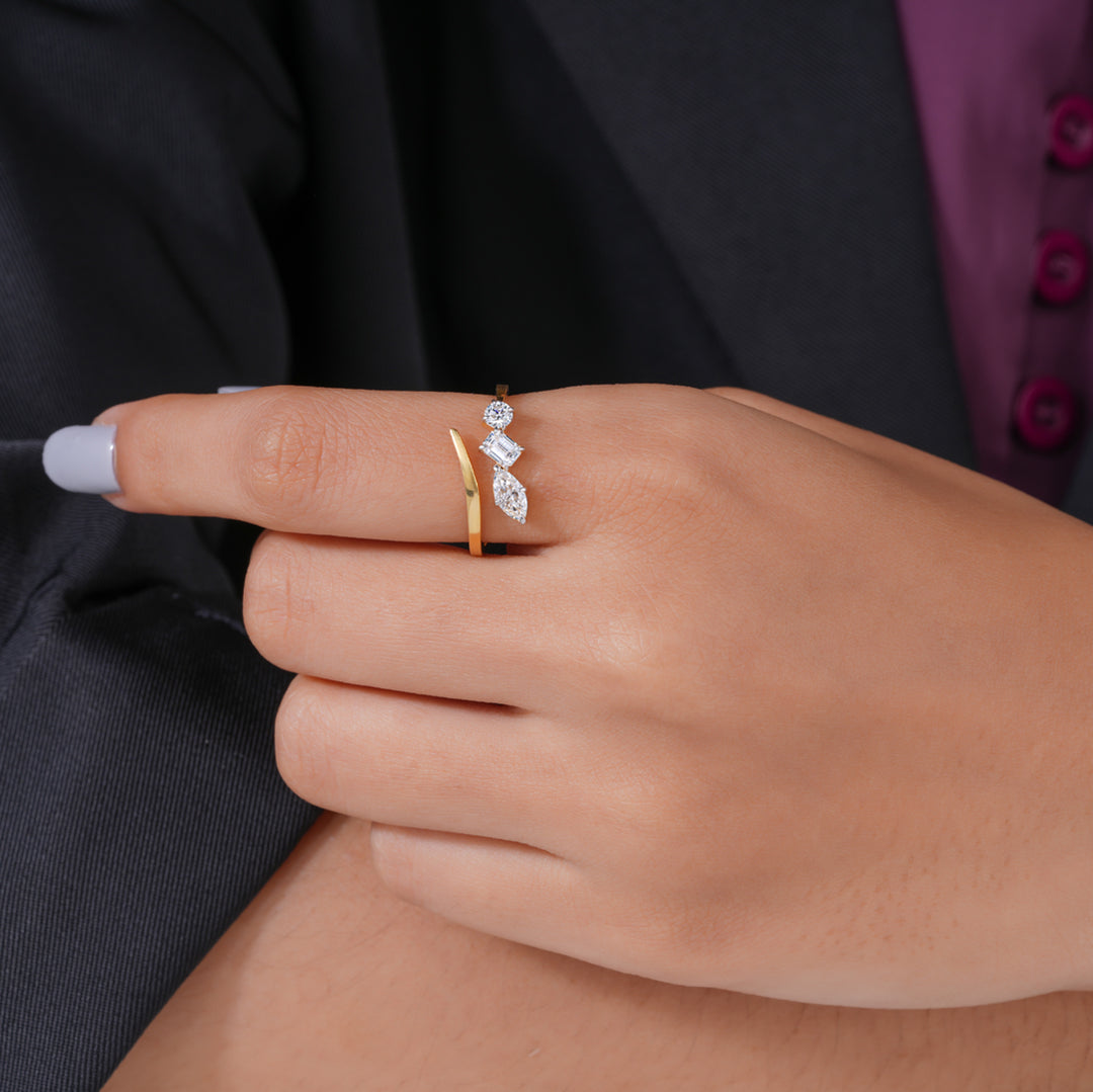 10K Yellow Gold Round Open Curve Diamond Ring