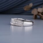 Load image into Gallery viewer, 18K White Gold Round Cut Diamond Milgrain Engagement Ring
