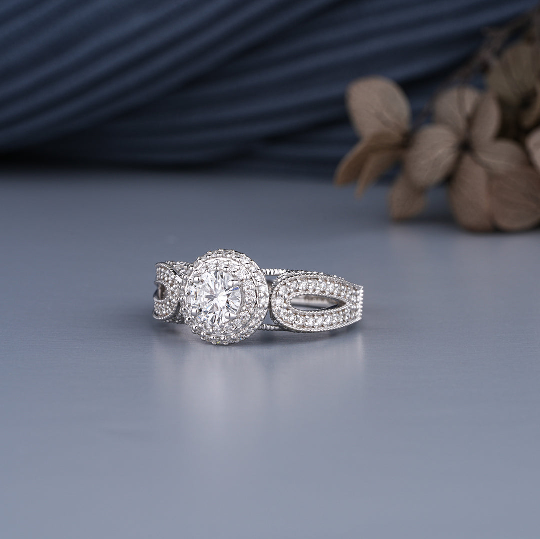 18K White Gold Round Cut Heirloom Milgrain Diamond Engagement Ring