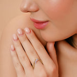 Load image into Gallery viewer, 10K Gold Round Cut V Shaped Diamond Ring
