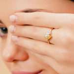 Load image into Gallery viewer, 18K Gold Noah Toi Et Moi Lab Diamond Ring
