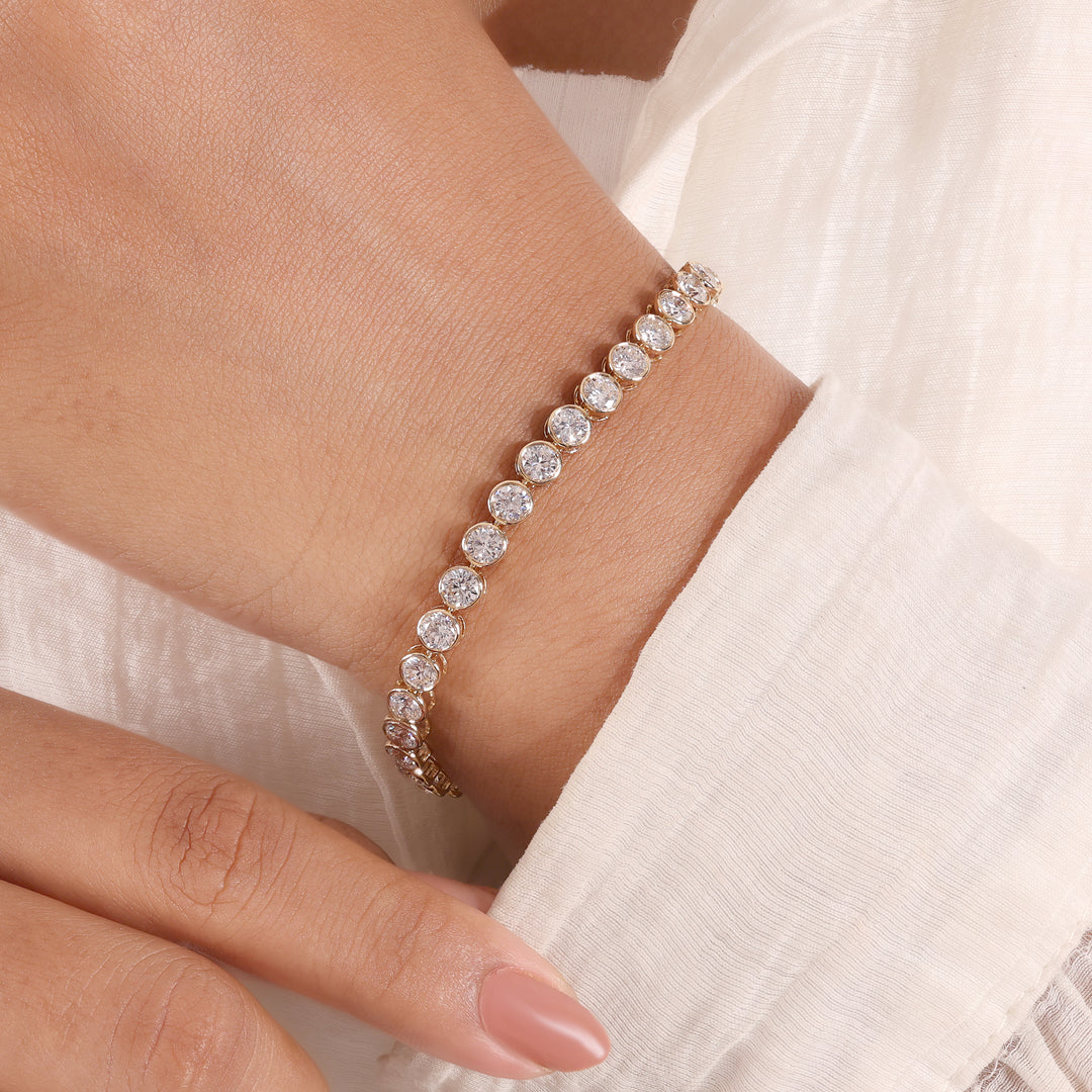 Ready to Ship – 6.70 CT Round Cut Lab-Grown Diamond Bracelet in 10K Yellow Gold
