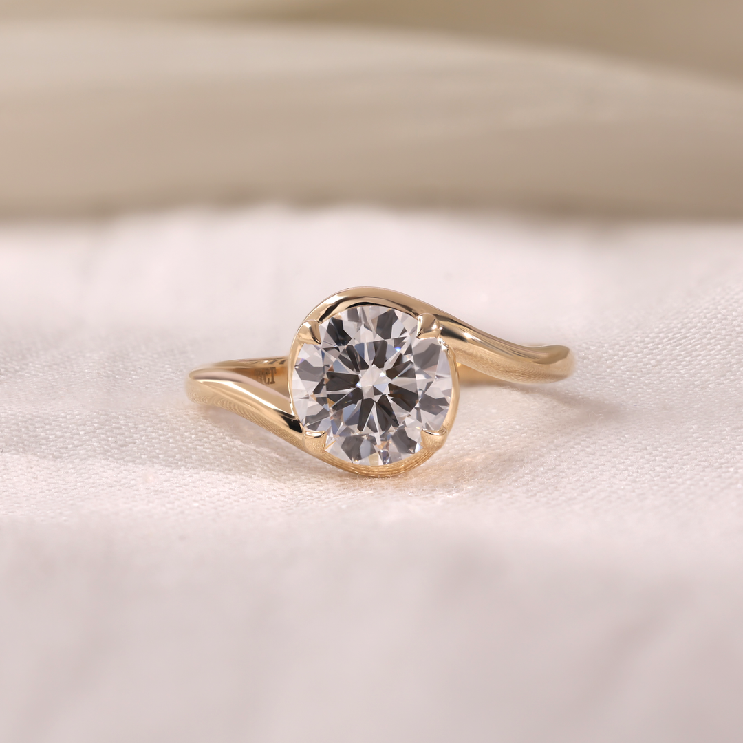Ready-to-Ship 1.75 CT Round Brilliant Solitaire Lab-Grown Diamond Ring in 14K Yellow Gold (2.90g)
