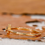 Load image into Gallery viewer, 18K Yellow Gold Star Solitaire Diamond Ring

