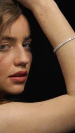 Load and play video in Gallery viewer, 14K Gold Emerald Cut Diamond Tennis Bracelet
